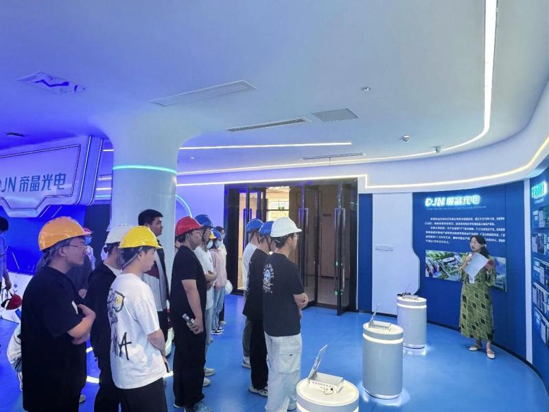 Corporate showroom tour technical presentations.jpg
